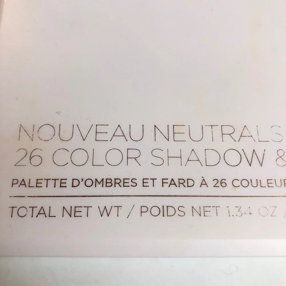 BH Cosmetics Nouveau Neutrals 26 Color Shadow & Blush Palette